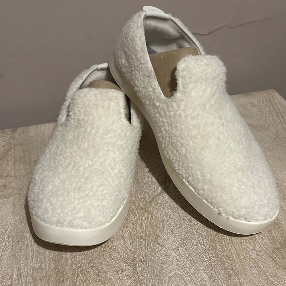 Allbirds Men’s Wool Lounger Fluff slippers merino wool natural white Size 12